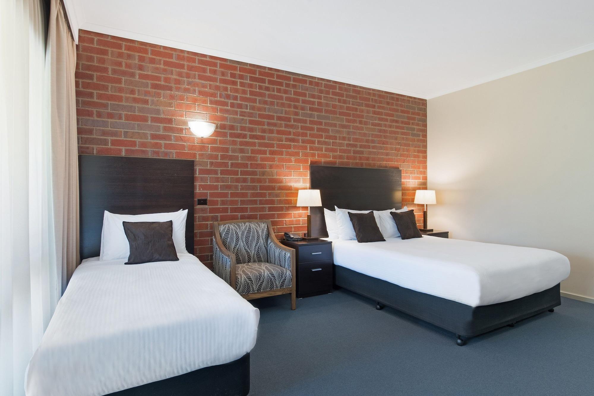 Burke And Wills Motor Inn Swan Hill Exteriör bild