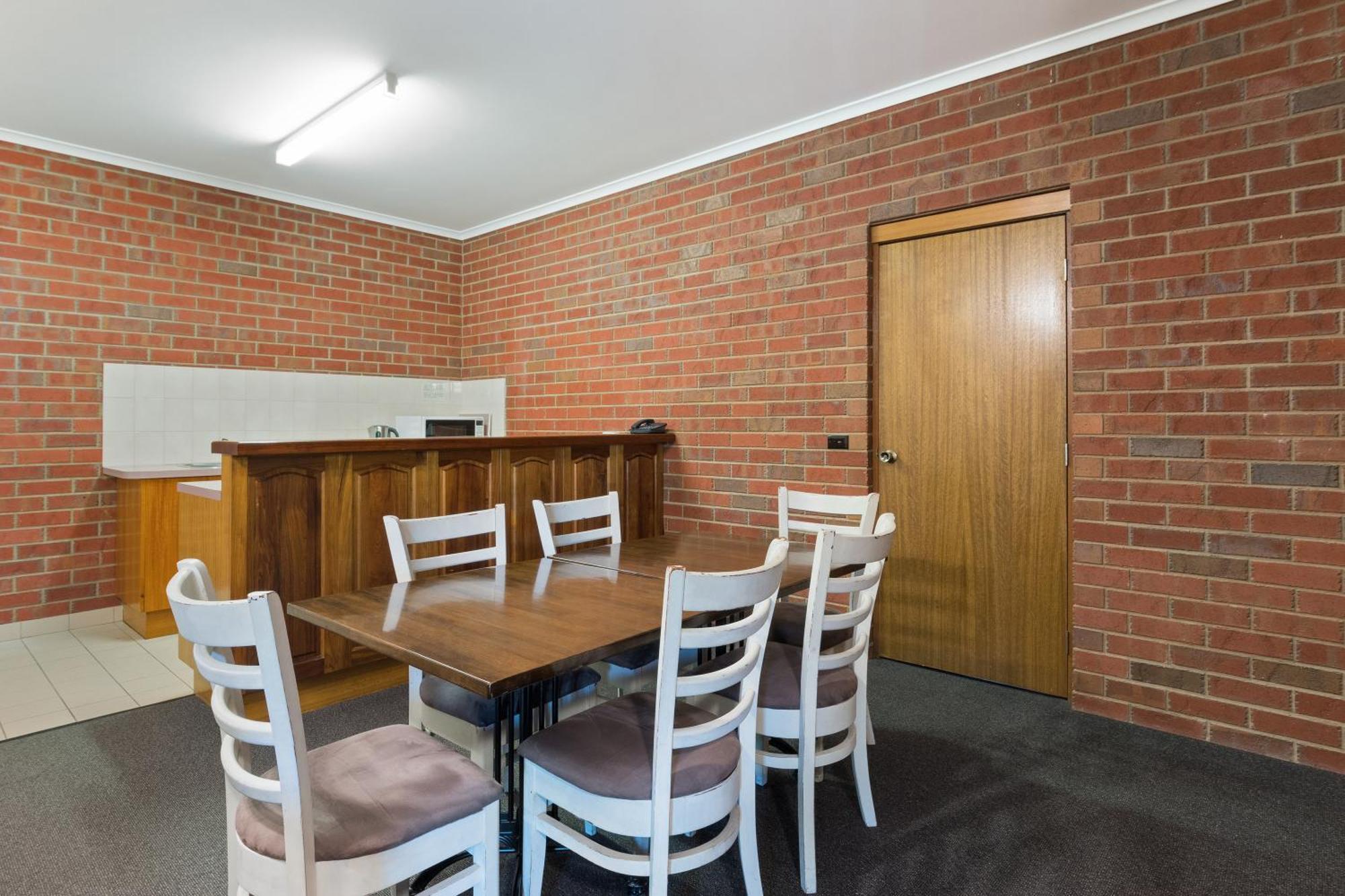 Burke And Wills Motor Inn Swan Hill Rum bild